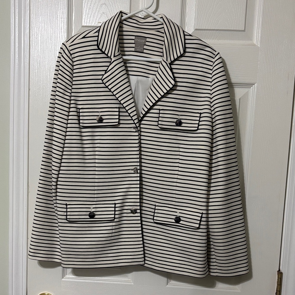 Chico’s Striped Women's Jacket - Black and White Chico’s size 2 (woman’s 12/14)
